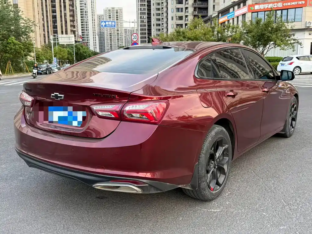 Chevrolet Malibu XL — фото 12