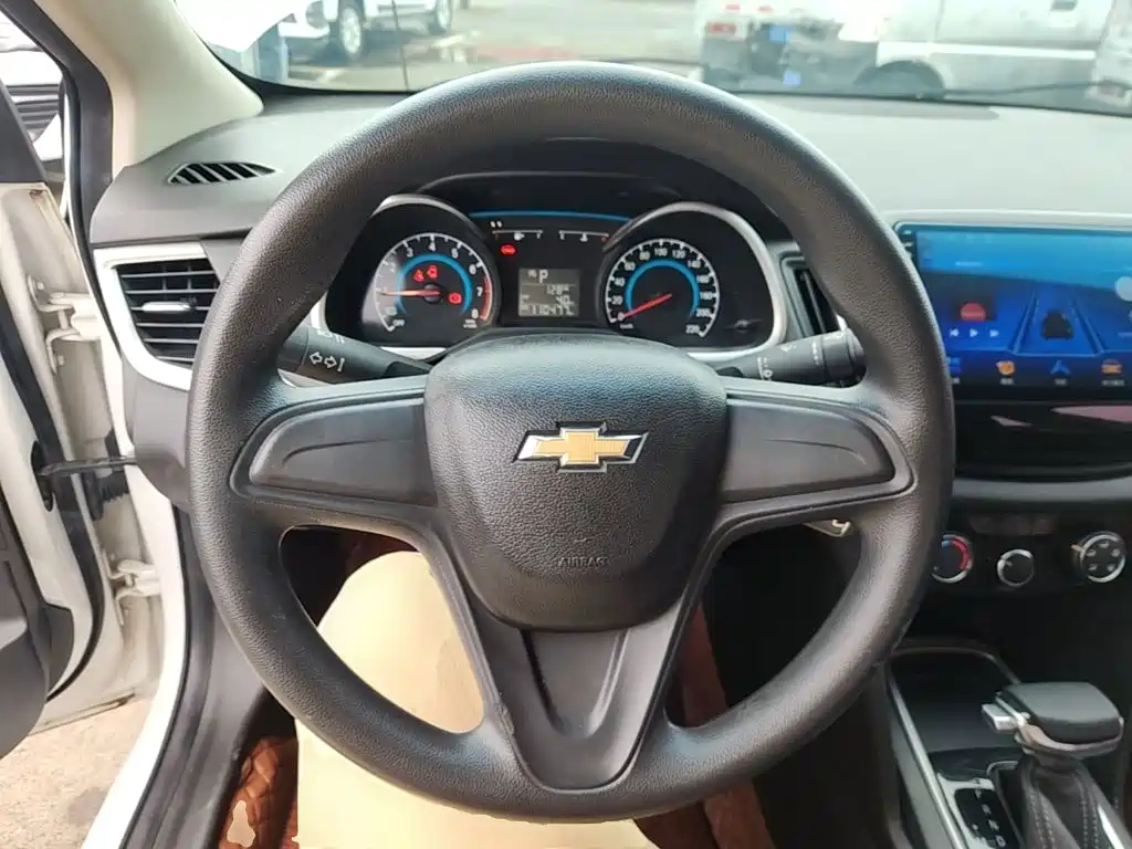 Chevrolet Cavalier — фото 11