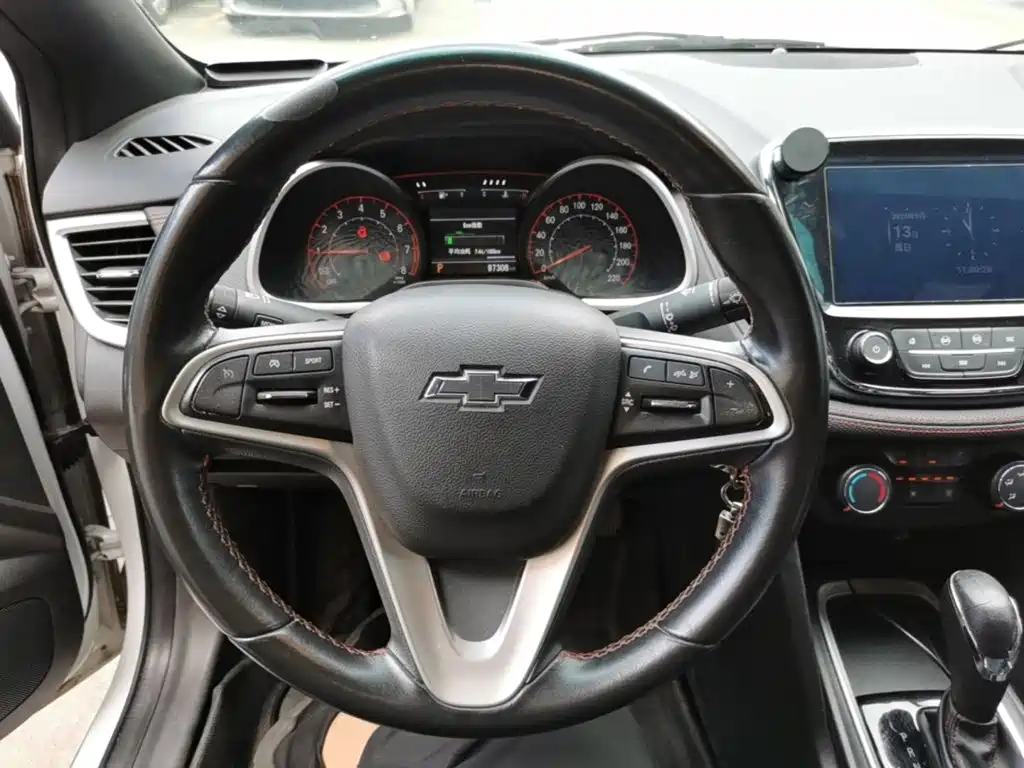 Chevrolet Monza — фото 11