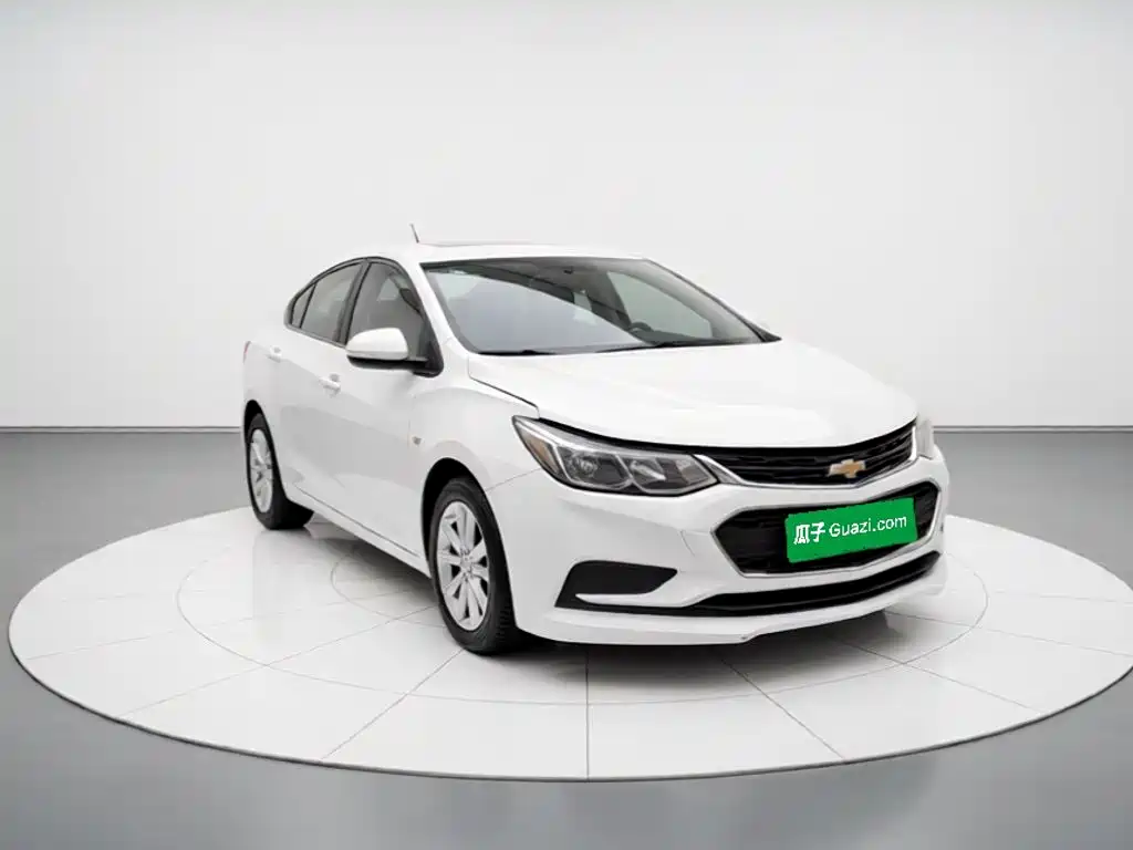 Chevrolet Cruze — фото 3