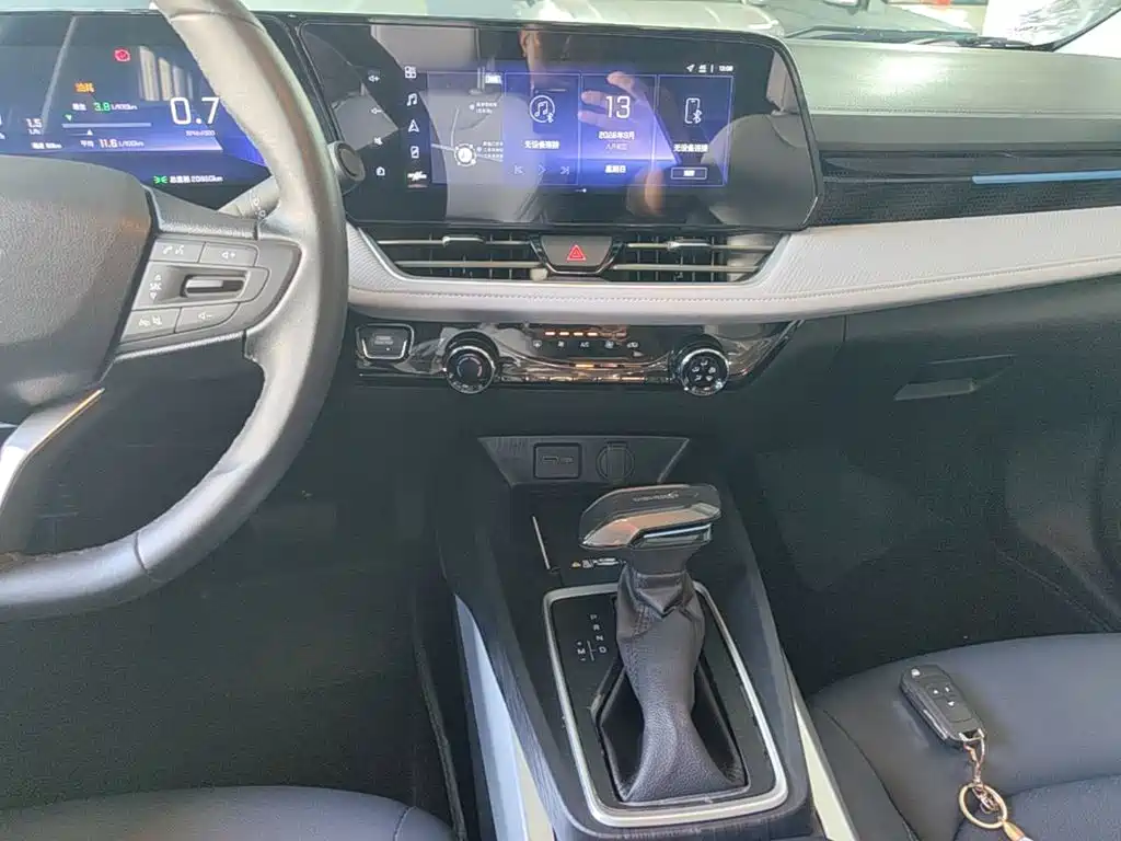 Chevrolet Monza — фото 13