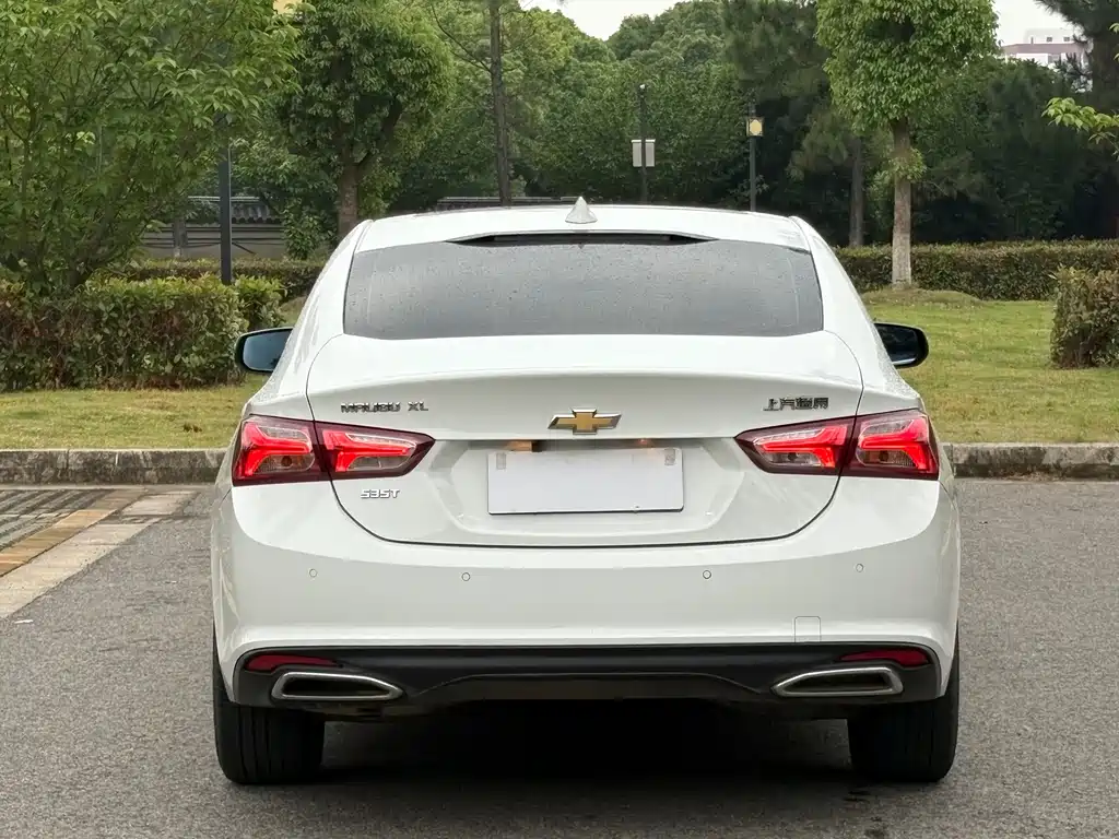 Chevrolet Malibu XL — фото 18