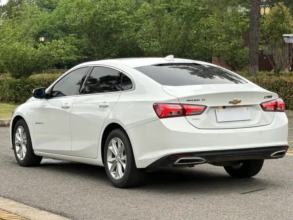 Chevrolet Malibu XL — фото 19