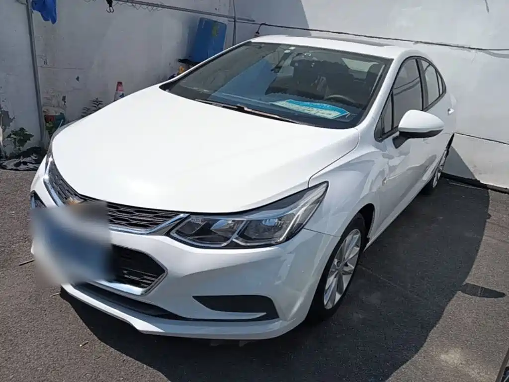 Chevrolet Cruze — фото 2