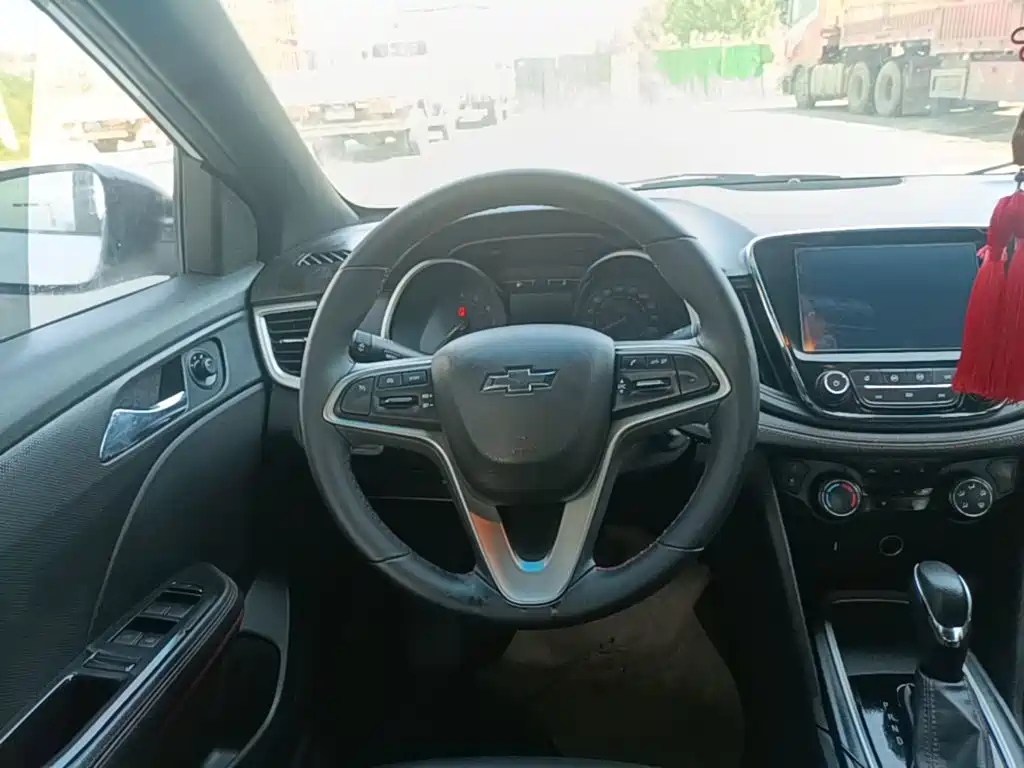 Chevrolet Monza — фото 11