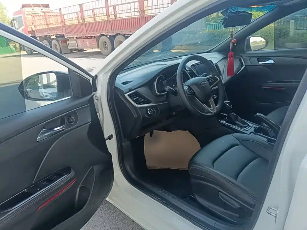 Chevrolet Monza — фото 16
