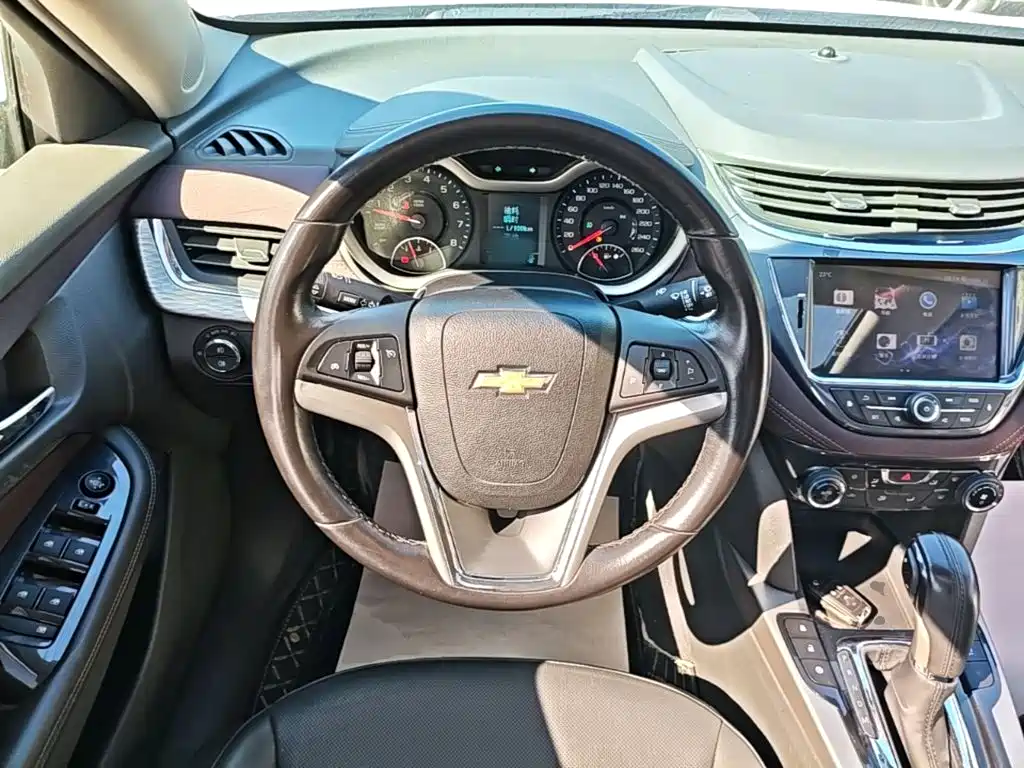Chevrolet Malibu — фото 11