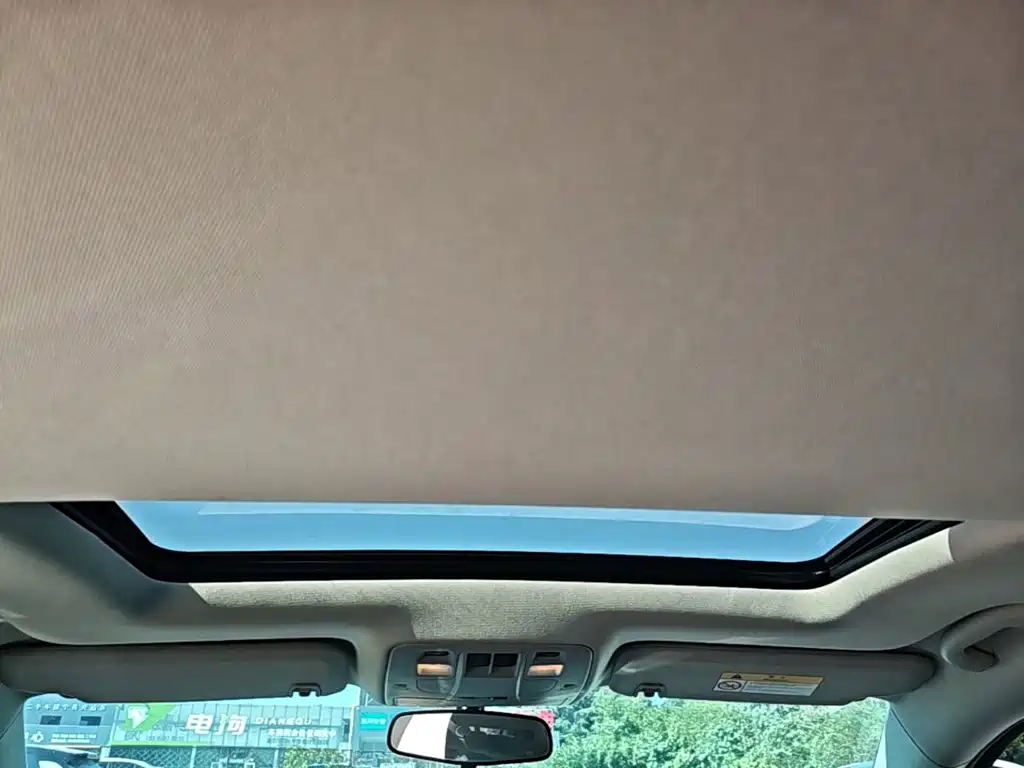 Chevrolet Malibu — фото 18