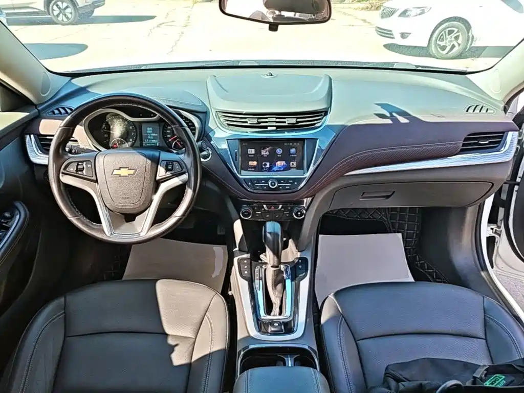 Chevrolet Malibu — фото 10