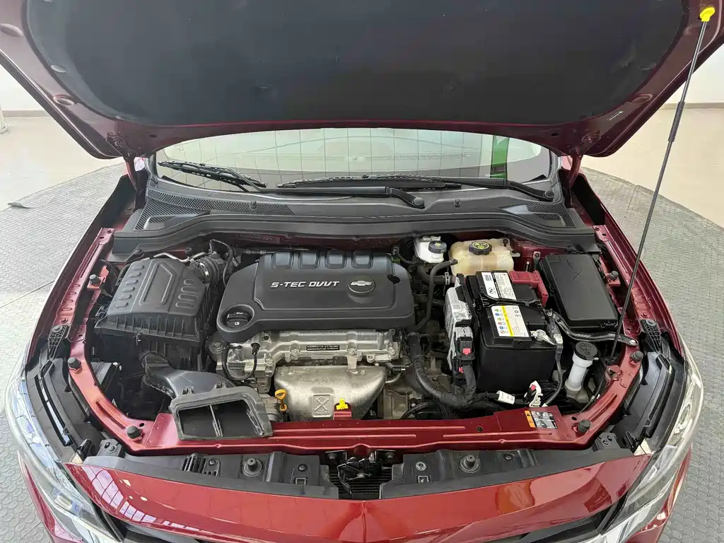 Chevrolet Monza — фото 18