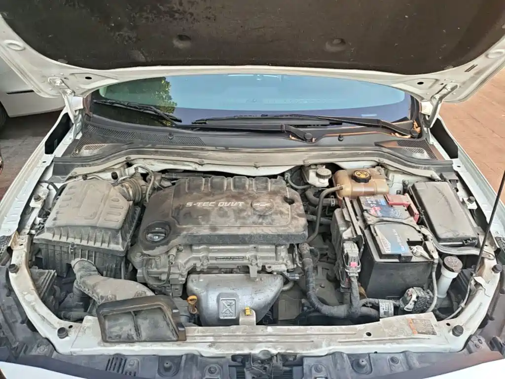 Chevrolet Monza — фото 20