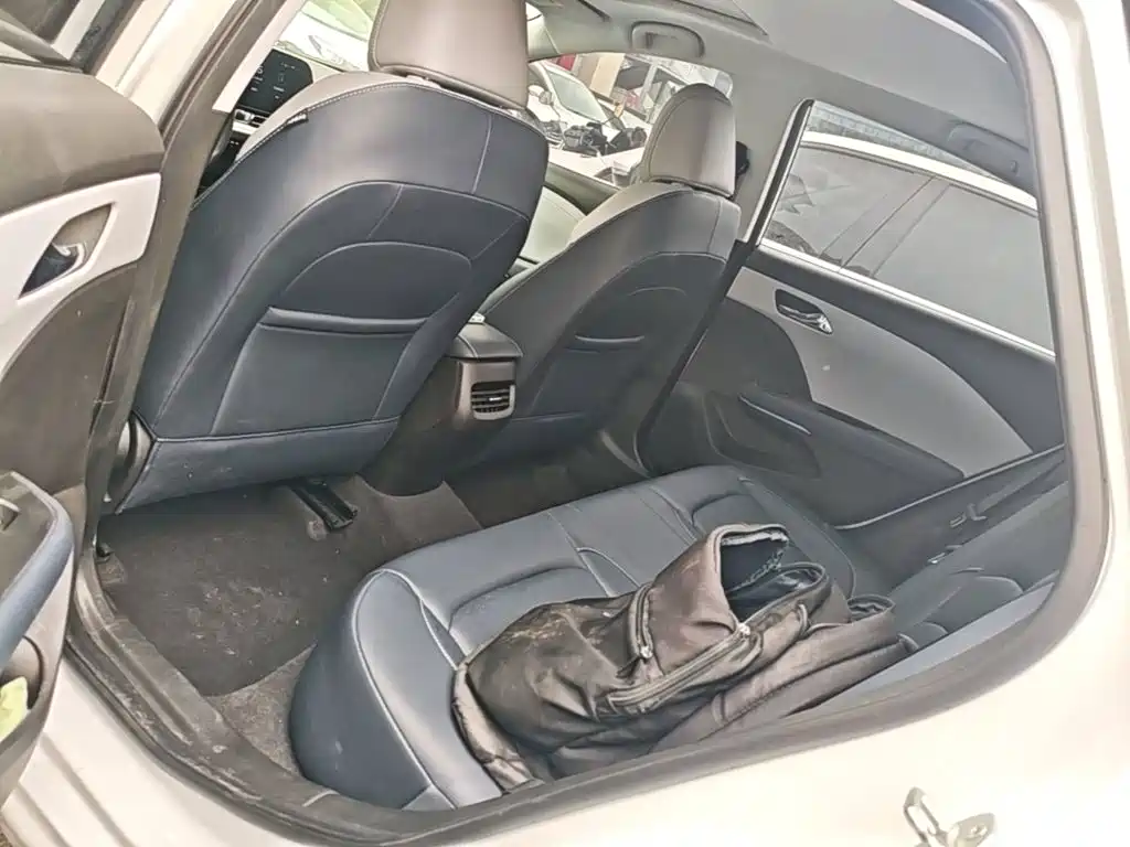 Chevrolet Monza — фото 17