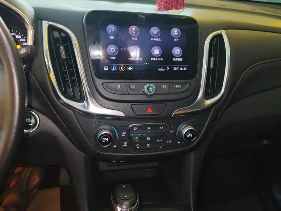 Chevrolet Equinox — фото 13