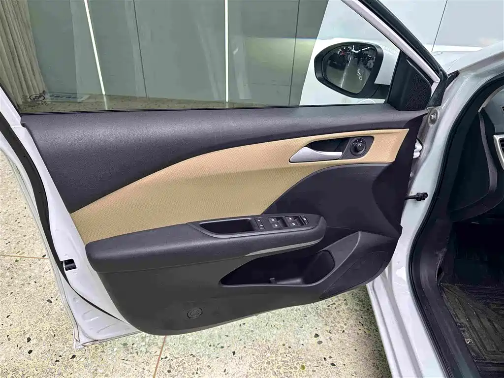 Chevrolet Monza — фото 11