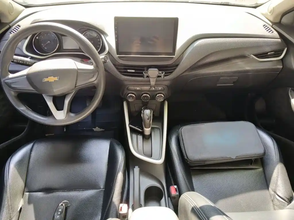 Chevrolet Cavalier — фото 13