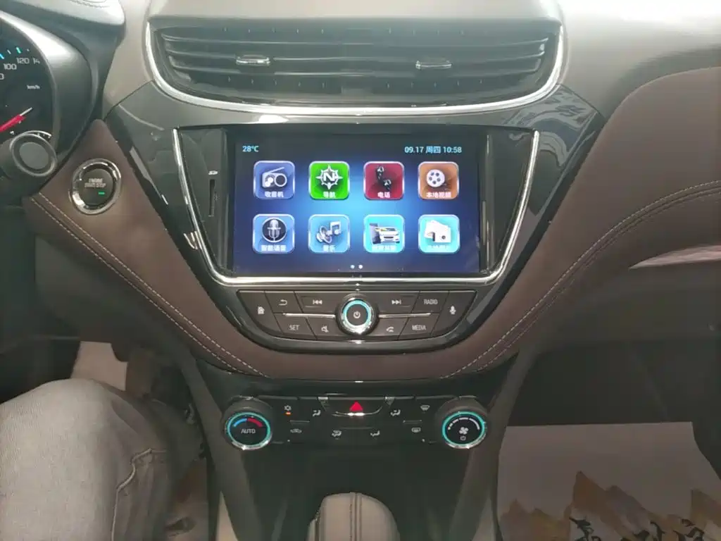 Chevrolet Malibu — фото 13