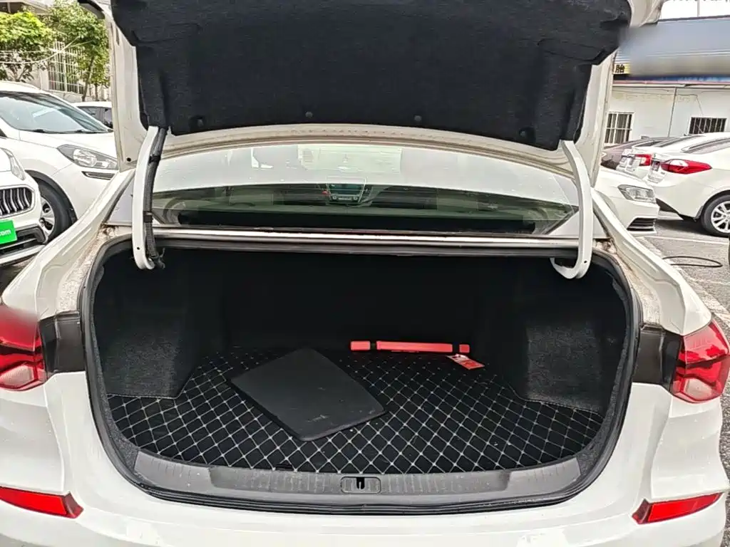 Chevrolet Monza — фото 19