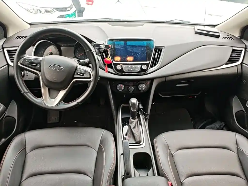 Chevrolet Monza — фото 10
