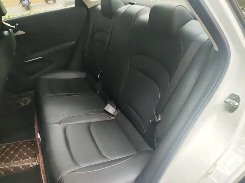 Chevrolet Monza — фото 18