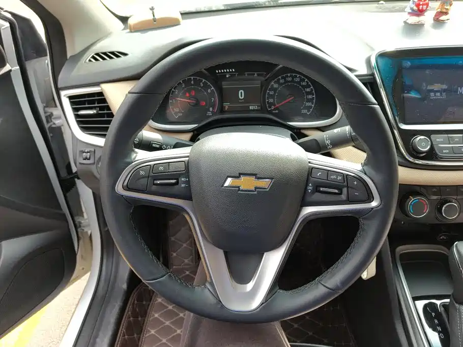 Chevrolet Monza — фото 15