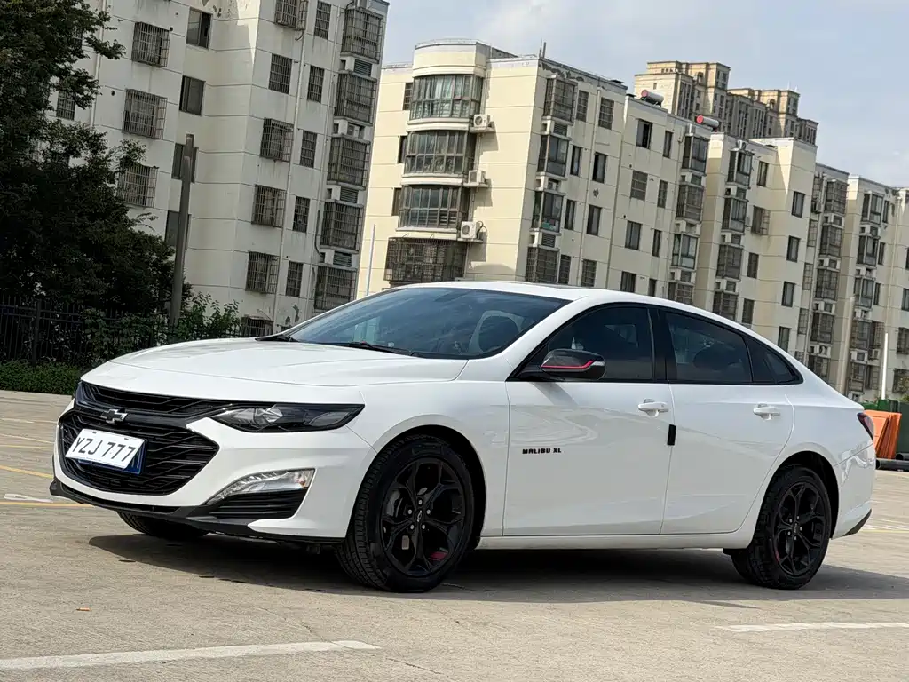 Chevrolet Malibu XL