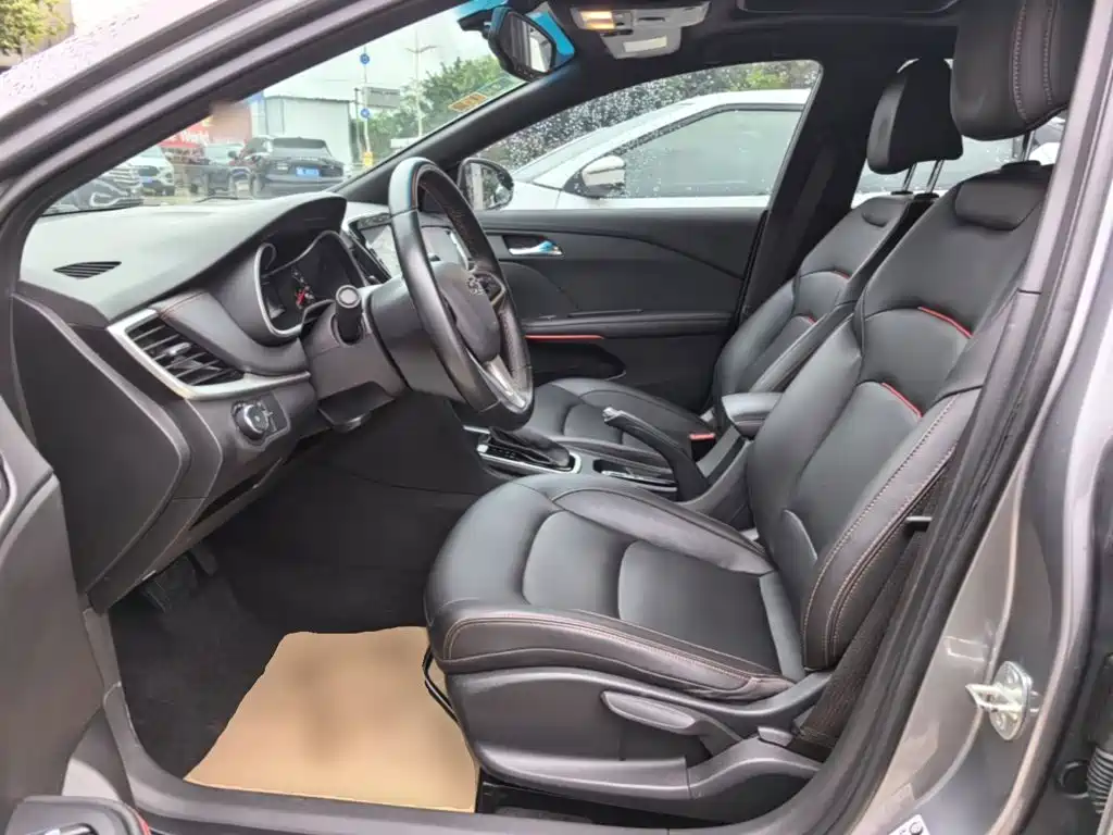 Chevrolet Monza — фото 15