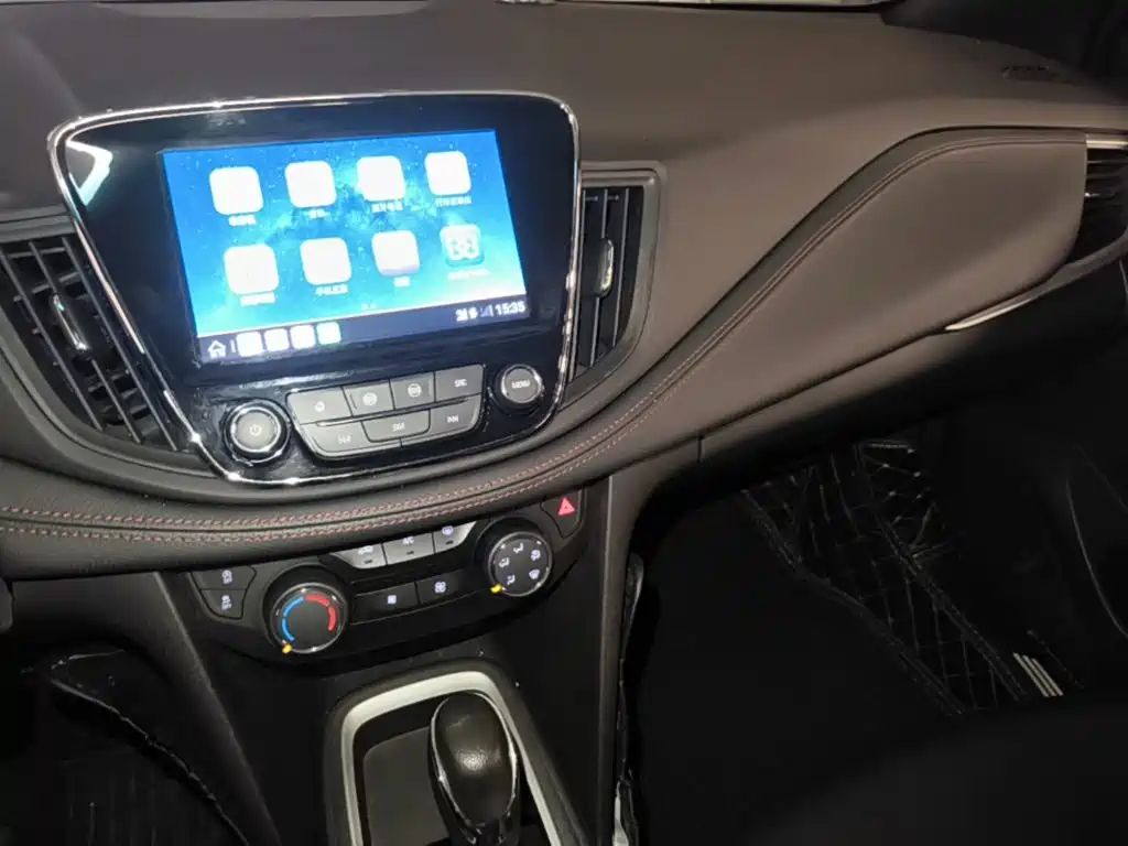 Chevrolet Monza — фото 13