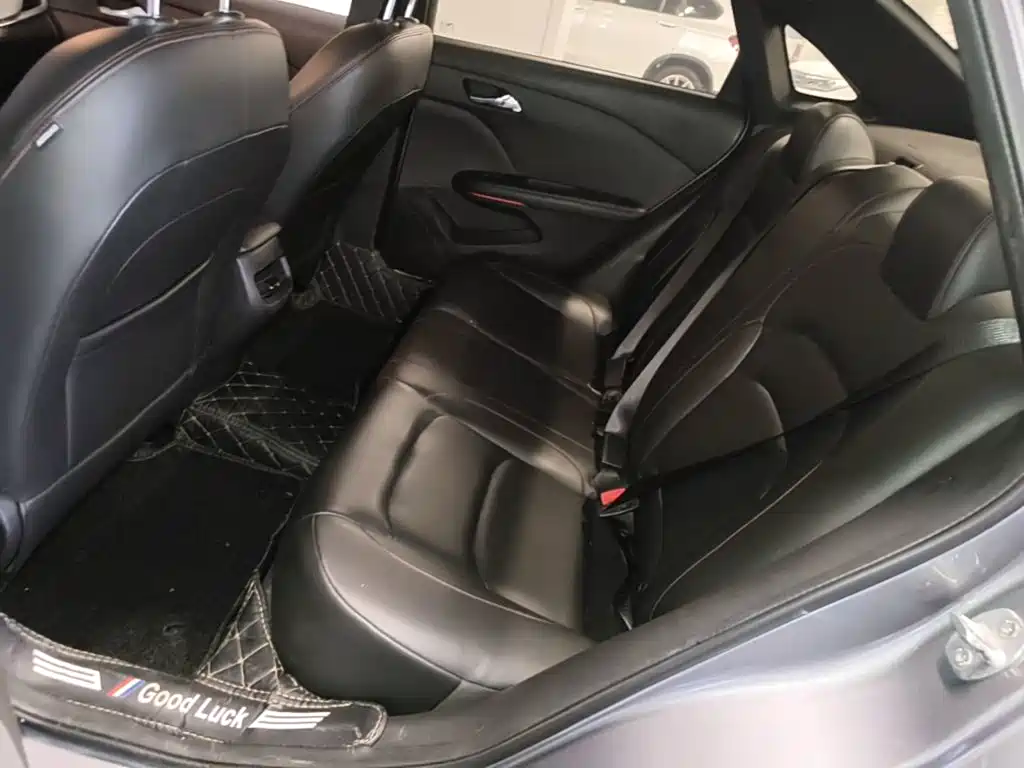 Chevrolet Monza — фото 17