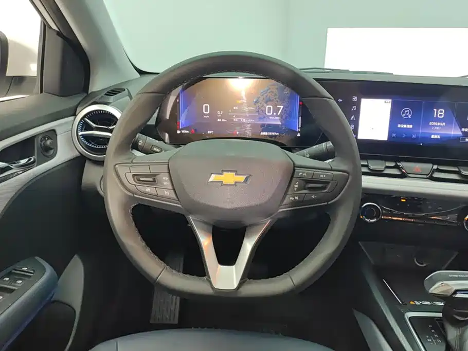 Chevrolet Monza — фото 15