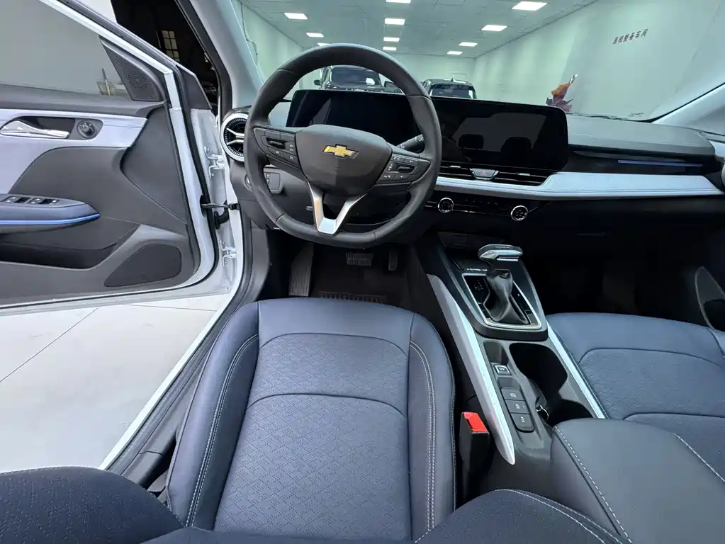Chevrolet Monza — фото 13