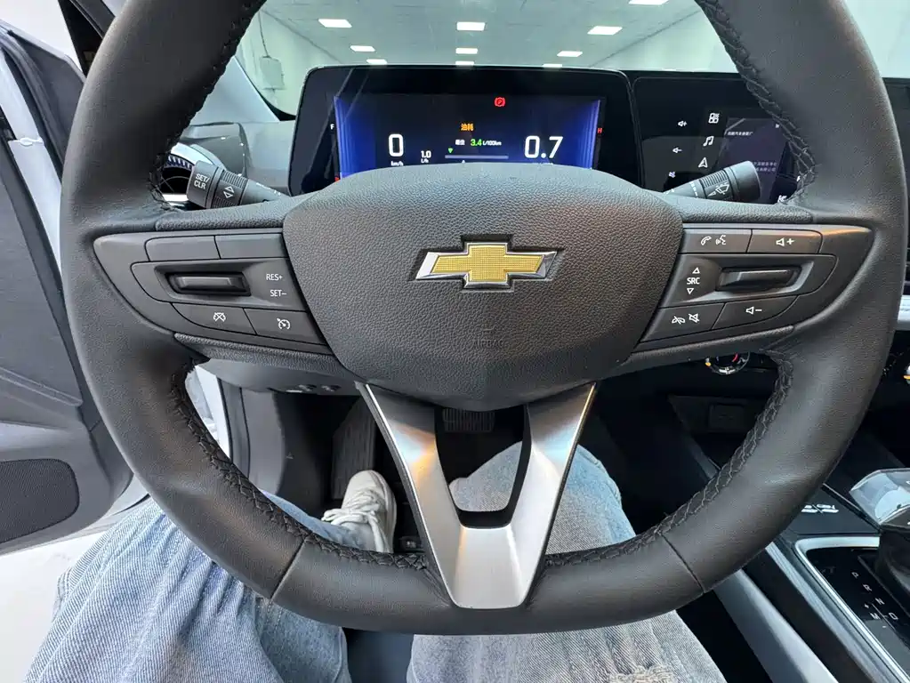 Chevrolet Monza — фото 18