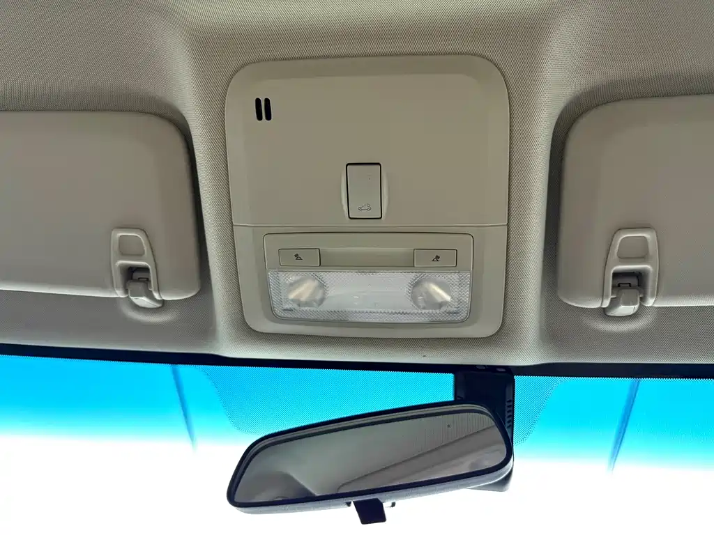 Chevrolet Monza — фото 18