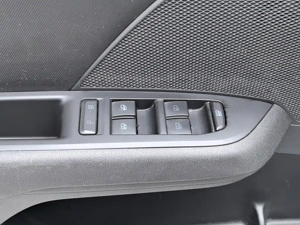Chevrolet Cavalier — фото 9