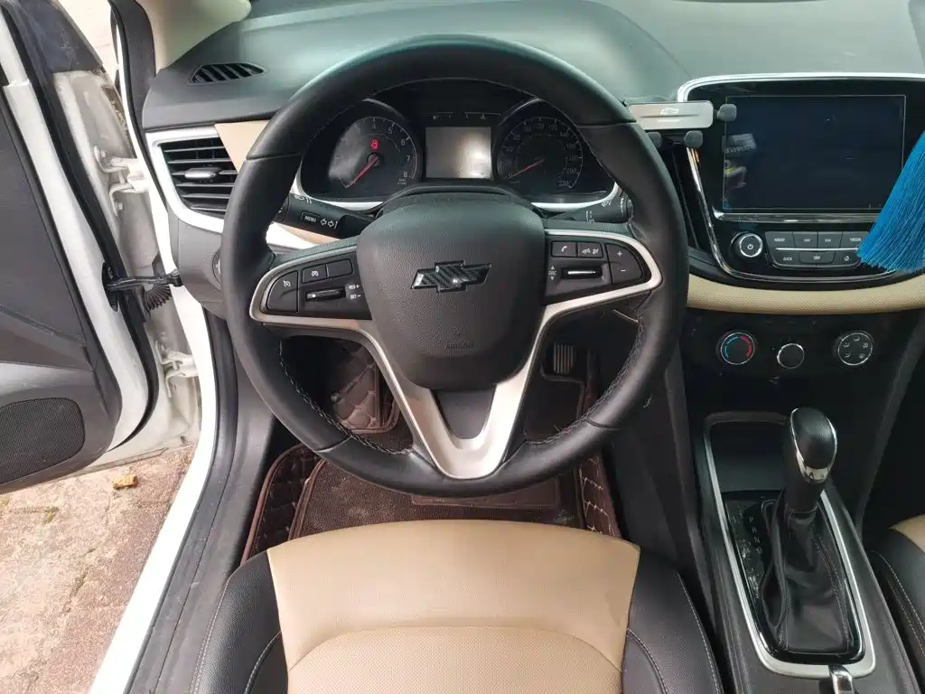 Chevrolet Monza — фото 11