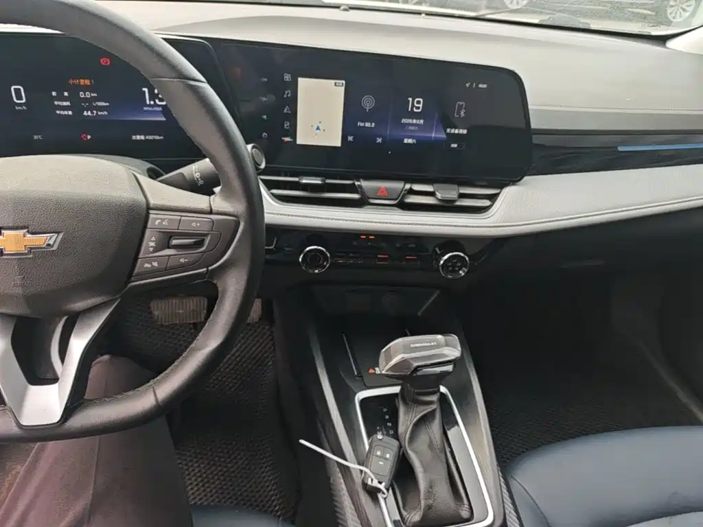 Chevrolet Monza — фото 13