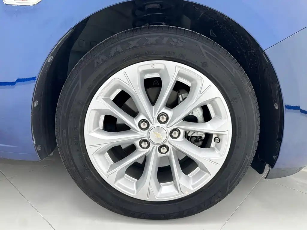 Chevrolet Monza — фото 16