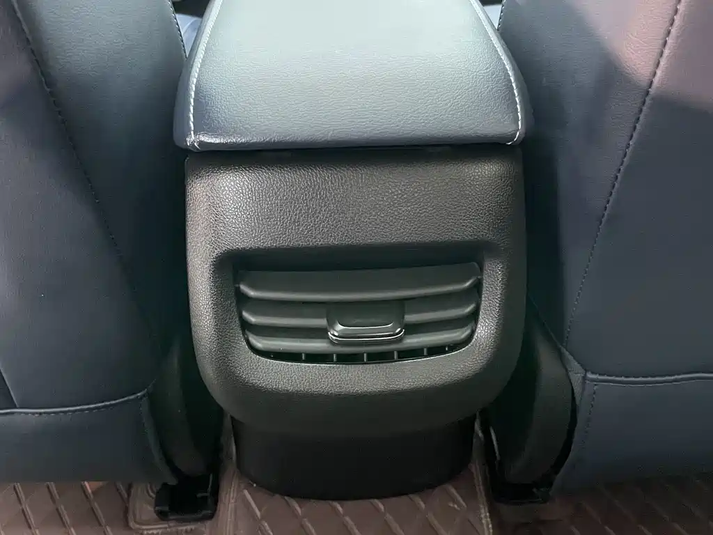 Chevrolet Monza — фото 23