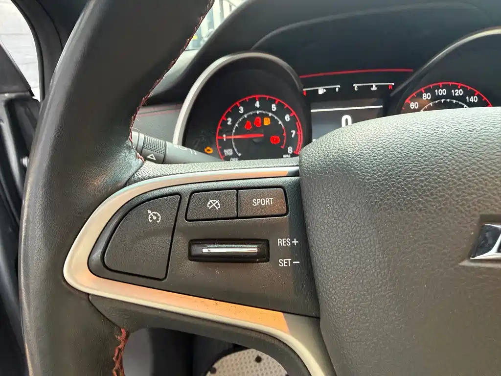 Chevrolet Monza — фото 10