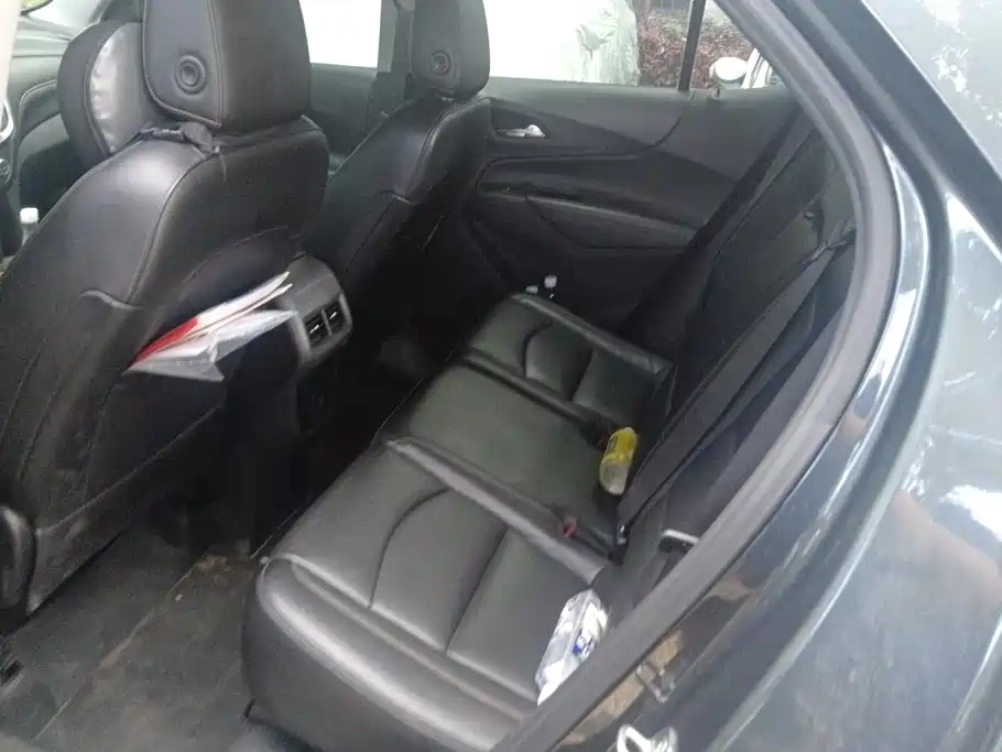 Chevrolet Equinox — фото 11
