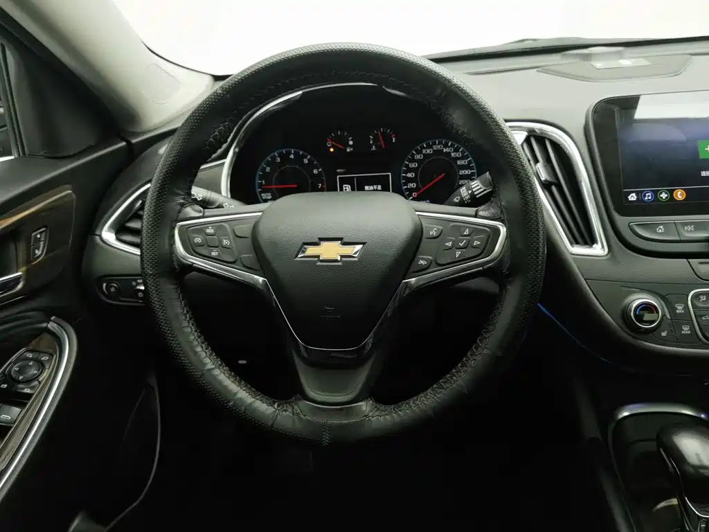 Chevrolet Malibu XL — фото 11