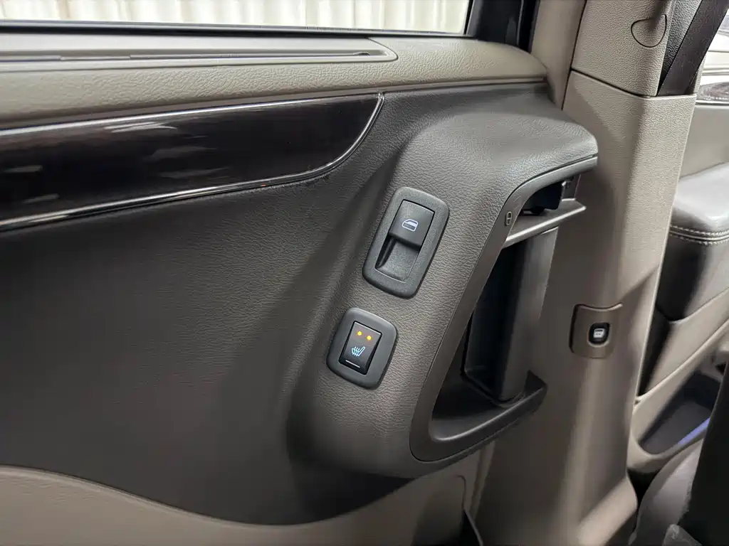 Chrysler Grand Voyager (Import) — фото 8