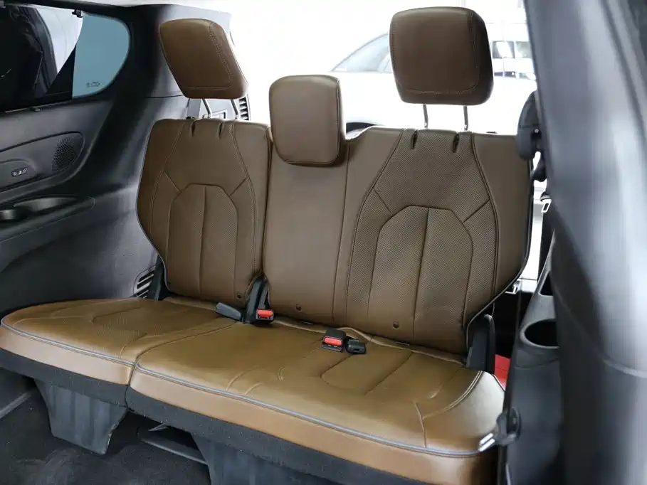 Chrysler Grand Voyager (Import) — фото 9