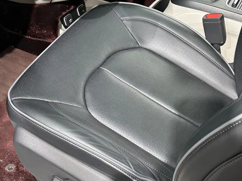 Chrysler Grand Voyager (Import) — фото 11