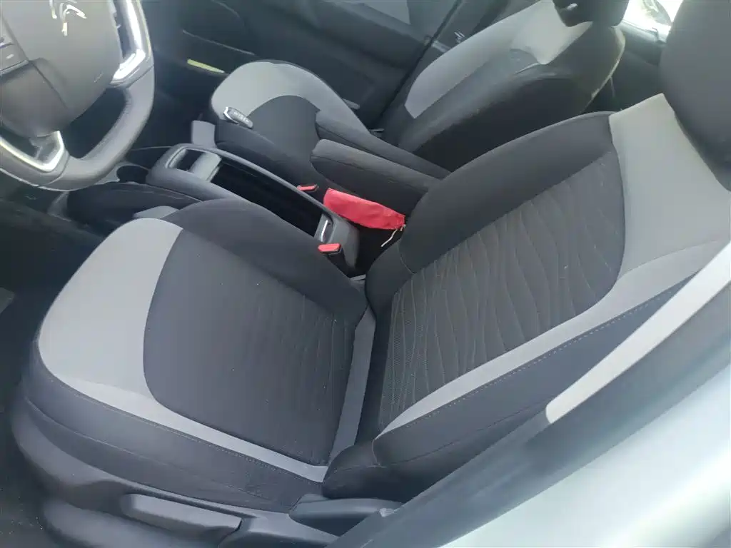 Citroen C4 Picasso — фото 7