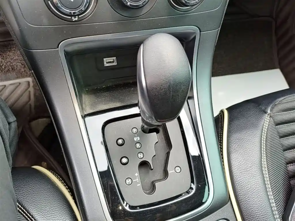 Citroen C4 — фото 14