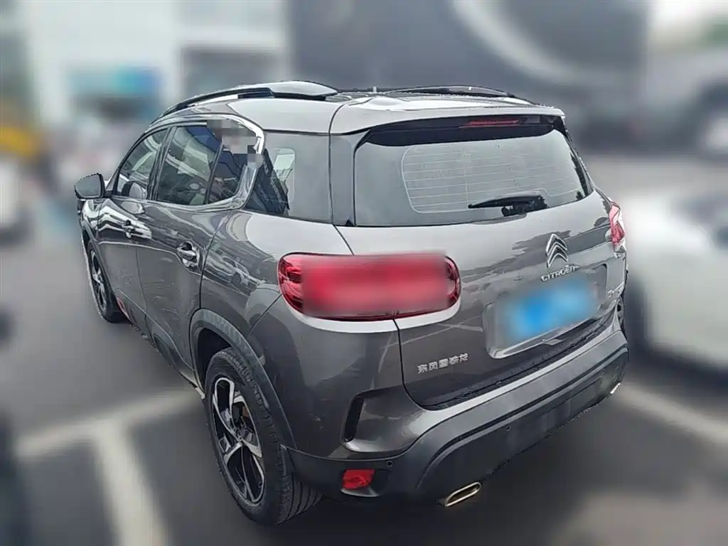 Citroen C5 AIRCROSS — фото 9