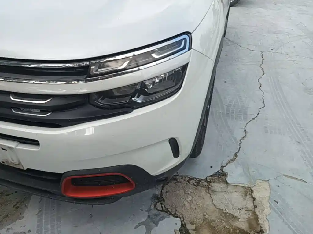 Citroen C5 AIRCROSS — фото 24