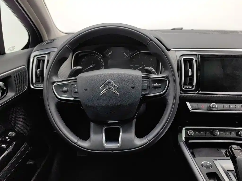 Citroen C6 — фото 11