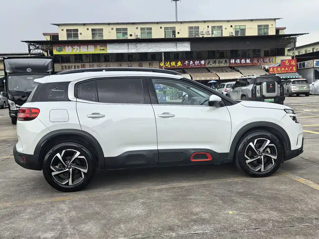Citroen C5 AIRCROSS — фото 7