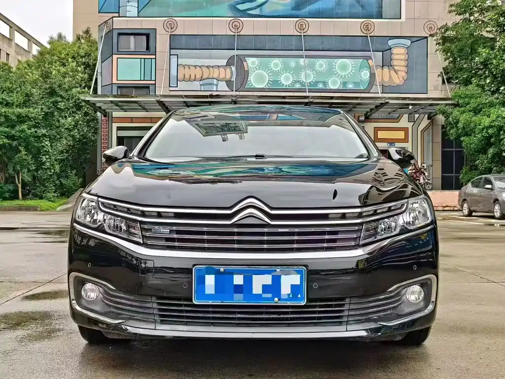 Citroen C6 — фото 2